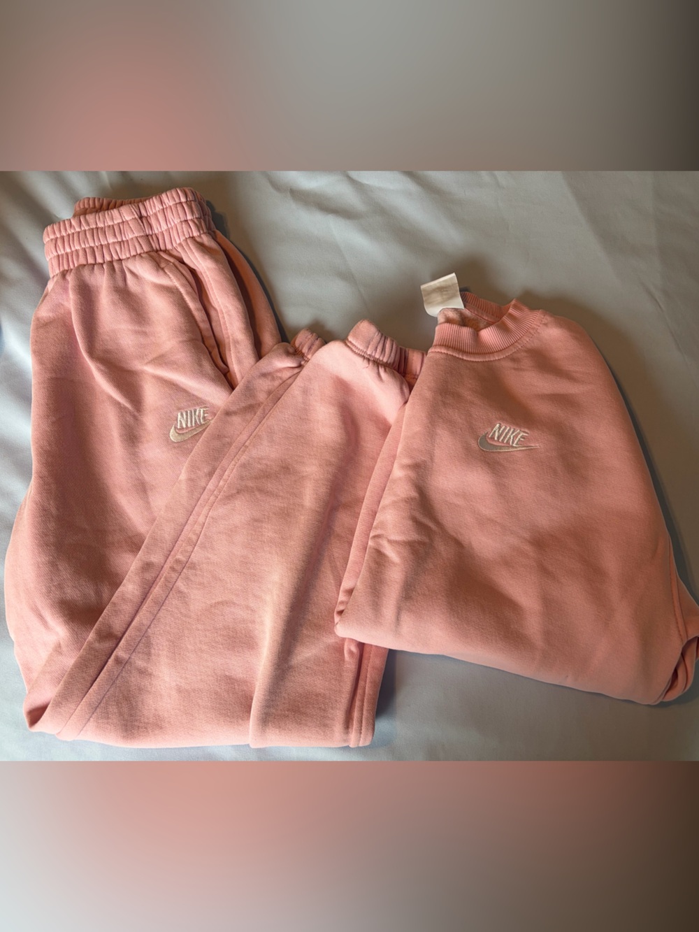 Pink Nike sweat set.